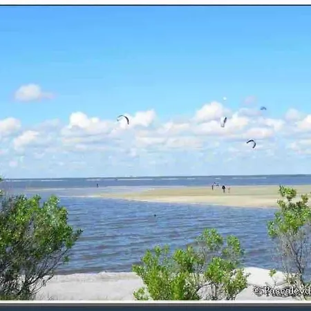 Hotel Avec Vue Sur Le Bassin D'arcachon Gujan-Mestras